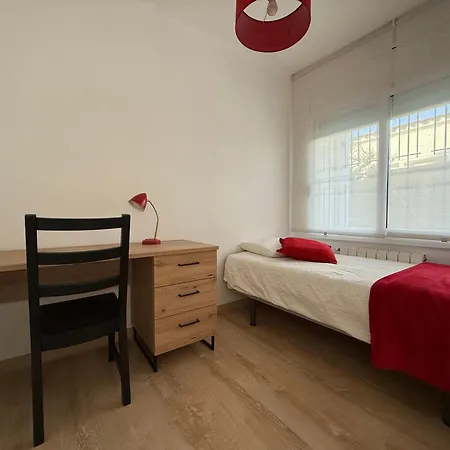 Acogedor Bien Orientado Y Comunicado Tatil Evi Tarragona